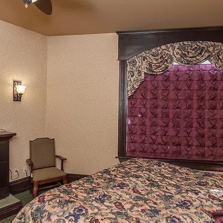 Hickok'S Hotel And Gaming-2